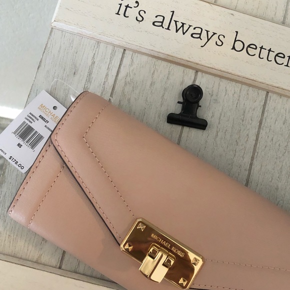 New MK wallet 💖 - Picture 2 of 4